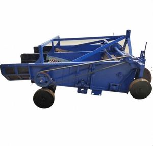 Cosechadora de Cebollas Multifuncional Semiautomática Sabin de 40-45 HP, Operada por Tractor, con Motor y Rodamientos - Product Image 1