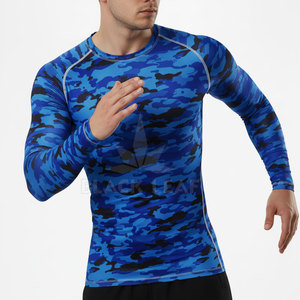 Vente en gros de rash guards personnalisés respirants avec logo imprimé, séchage rapide et tissu éco-responsable en spandex/polyester - Product Image 5