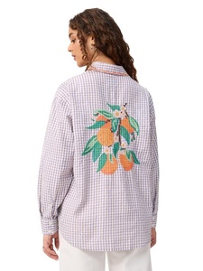เสื้อเชิ้ตผู้หญิงและเด็กผู้หญิง Citrus Bloom แขนยาว ปกติดกระดุม สีฟ้าอ่อน ลายตารางปักลายดอกไม้ ผ้าฝ้าย ทรงโอเวอร์ไซส์ น้ำหนักเบา - Product Image 2