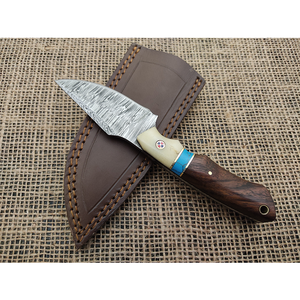 Cuchillo de caza de acero de Damasco hecho a mano, cuchillo de caza para exteriores con mango de madera cómodo y funda duradera. - Product Image 6
