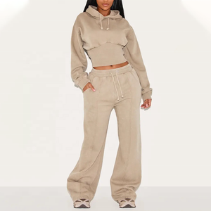 Conjunto de punto beige de 2 piezas para mujer, top corto con capucha, pantalones acampanados, chándal informal de color liso, manga larga, largo completo, con capucha tipo corsé - Product Image 1