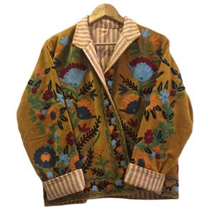 Chaqueta de Terciopelo Suzani Hecha a Mano: Prenda Exterior Étnica Boho Bordada, Chaqueta Corta Bordada Estilo Boho de la India - Product Image 1
