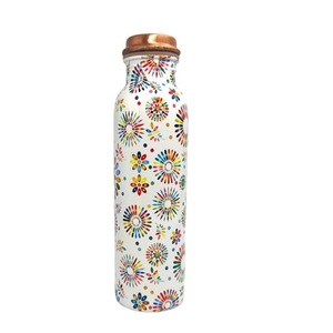 Botella de cobre impresa con adhesivo esmaltado de alta calidad para almacenamiento de agua, ideal para uso en el hogar y el gimnasio. - Product Image 2