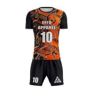 Maillot et Short de Football Personnalisables en Polyester Respirant Imprimé par Transfert Thermique – Fabriqués au Pakistan – Créez Votre Propre Design d'Équipe - Product Image 1