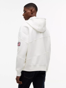 Sweat-shirt à capuche blanc pour homme, coupe classique, poche kangourou sur le devant, logo drapeau sur la manche gauche, haut décontracté - Product Image 3