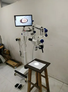 Microscope chirurgical dentaire binoculaire, grossissement 25x, électrique, certifié CE, construction métallique, tête inclinable à 180° °   Optiques Inclinées.. - Product Image 6