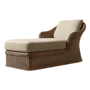 Chaise longue d'extérieur en teck élégante avec détails tressés à la main, accoudoirs, forme organique, style resort tropical, meubles de villa rembourrés - Product Image 1