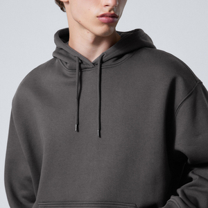 Sweat à capuche personnalisé de luxe avec logo sur le devant, tissu en molleton 100% coton, séchage rapide, respirant, design avec poche, coupe classique, décontracté pour homme - Product Image 3