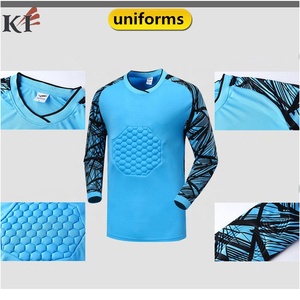 Ensemble de maillots de football de qualité thaïlandaise en gros d'usine, kit uniforme personnalisé en polyester/coton, séchage rapide, unisexe, toutes saisons, USA 2026 - Product Image 3