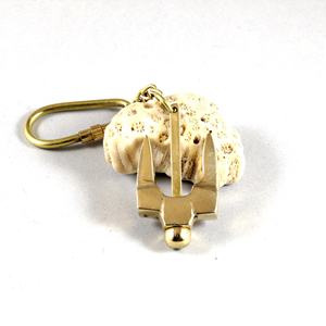 Llavero de Mosquetón de Latón con Diseño de Ancla, Estilo Náutico Vintage, Regalo Coleccionable, Marca IBS, Hecho en India - Product Image 3
