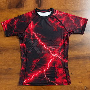 T-shirt de compression athlétique extensible et durable, respirant, anti-humidité, écologique et à séchage rapide pour la gym - Product Image 5