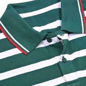 Polo de Poliéster de Alta Calidad, Corte Ajustado, para Hombre, con Logotipo Personalizado Bordado, Diseño en Blanco para Sublimación - Product Image 3