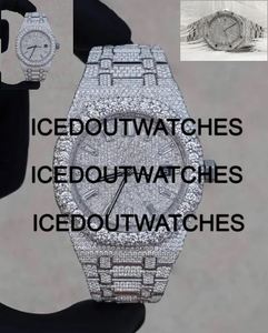 Montre mécanique automatique en acier inoxydable avec boîtier en or blanc 14 carats et moissanite, bracelet à fermoir, cadran en verre, 10 bars - Product Image 1