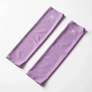 ปลอกแขนกันแดดผู้ชาย GYM ACTIVE แขนยาว สีม่วงล้วน โพลีเอสเตอร์ UPF50+ ระบายอากาศได้ดี น้ำหนักเบา กระชับกล้ามเนื้อ - Product Image 2