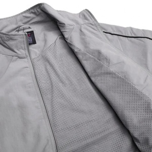 OEM Custom Windproof Windbreaker Lightweight Quick Drying <b>Strips</b> Windbreaker Tracksuit For Men - Product Image 5