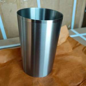 Pièces détachées Santosh Auto Parts, chemise de cylindre moteur 1E de 70,5 mm, pièces de rechange pour moteur à essence avec garantie d'un an - Product Image 1