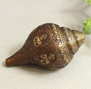 Traditional brass shankh embellished with colorful <b>mosaic</b> stone work, available at wholesale prices. - Product Image 2