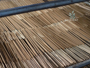 Porte-encens artisanal en bois d'agar, brûleur aromatique 100% naturel et écologique, aromathérapie pour la méditation, utilisation toute saison - Product Image 6