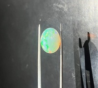 Opale d'Éthiopie naturelle non traitée de haute qualité, forme ovale, 4,70 carats, pierre précieuse en vrac, taille cabochon, certifiée IGI, jeu de couleurs multicolores