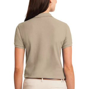 T-shirt à manches courtes pour femme fabriqué au Pakistan, design de logo personnalisé, tricoté, respirant, uni, décontracté, de haute qualité, léger - Product Image 3