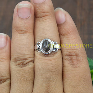 Anillo de Cuarzo Rutilado Negro, Plata de Ley 925, Diseño Hecho a Mano, Anillo de Promesa para Ella, Joyería de Cuarzo, Regalo de Navidad - Product Image 4