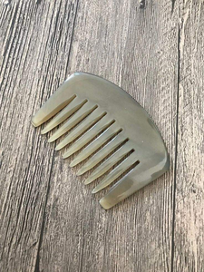 Peigne en corne de buffle pour cheveux, peigne en corne naturelle colorée de qualité supérieure pour extensions capillaires, fabriqué au Vietnam - Product Image 2