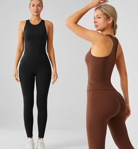 Shorts de yoga personnalisés pour femmes en polyester/coton, coupe-vent, écologiques, séchage rapide, col montant, motif uni, sportifs pour la gym - Product Image 3