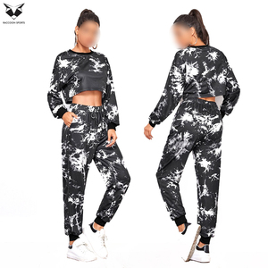 Women Crop Top And Sweatpants <b>Set</b> Comfortable Two Piece Jogger Tracksuit For Gym Workout, Yoga, And Lounge - Product Image 5