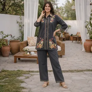 Ensemble en coton gris brodé pour femmes, manches trois quarts, pantalon long, style bohème, tenue printemps-été - Product Image 3