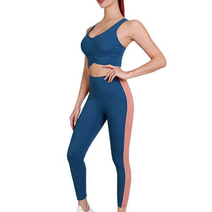 Ensemble de yoga confortable pour femmes en 2 pièces, coupe extensible, tenue de sport idéale pour l'entraînement au yoga et la remise en forme - Product Image 1