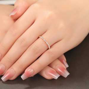 Anillo minimalista de media eternidad con diamantes de corte marquesa y redondo, oro sólido de 14K, joyería de moda para amantes. - Product Image 5