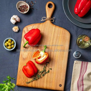 Tabla de cortar de corte hecha a medida OEM de suministro directo de fábrica, tabla de cortar de madera pequeña rectangular con mango, manual de venta - Product Image 4