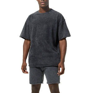 Ensemble chemise et short pour homme en satin imprimé à manches courtes, col en V, respirant, vêtements décontractés d'été - Product Image 1