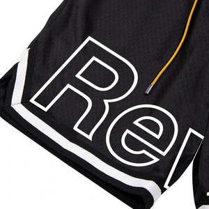 Shorts de basket-ball en mesh respirant à séchage rapide pour hommes avec logo imprimé personnalisé - Product Image 3