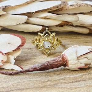 Top Style Demanding Lotus Moonstone <b>Ring</b> Floral Brass Gold Plated <b>Statement</b> <b>Ring</b> Vintage Bohemia Flower Design Wholesale <b>Ring</b> - Product Image 1