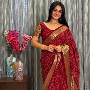 Sari en soie de coton Kanjivaram Bandhani de qualité supérieure avec travail de teinture à la main et blouse assortie, prix de gros par Royal Export - Product Image 2