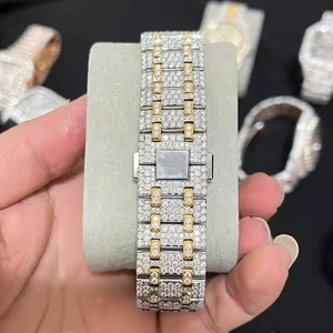Reloj de Cuarzo Estilo Diamante Real para Hombre con Piedras de Moissanita, Reloj de Cuarzo Moderno y Lujoso para Hombre - Product Image 2