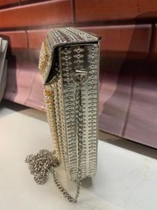 Pochette de soirée perlée avec chaîne, sac à main orné de strass pour fêtes, mariages et banquets - Product Image 4