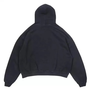 เสื้อฮู้ดดี้ทรงครอปสีพื้นสไตล์วินเทจ แต่งลายปักขนาดใหญ่ ผ้าหนานุ่ม ซักย้อมสีแบบแอซิดวอช สำหรับผู้ชาย - Product Image 6