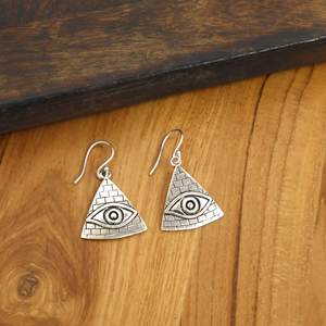 Pendientes de Pirámide con Ojo que Todo lo Ve de Latón, Joyería Bohemia Colgante de Ojo Turco, Regalo Místico de Triángulo para Ella - Product Image 4