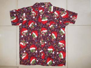 Chemise Hawaïenne Homme Imprimé Chapeau de Père Noël Col Rabattu Manches Courtes Boutonnée Décontractée Été 100% Polyester Respirante - Product Image 3