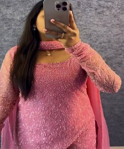 เสื้อปักลายผีเสื้อสุดหรู พร้อมผ้าคลุมไหล่ สำหรับงานเทศกาล ราคาขายส่ง เสื้อผ้าชาติพันธุ์ สีชมพูอ่อน - Product Image 3