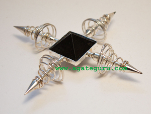 Pyramides énergétiques en cristal d'œil de tigre, générateurs d'énergie, chakra, guérison Reiki, pierres précieuses naturelles, entièrement faites à la main - Product Image 3
