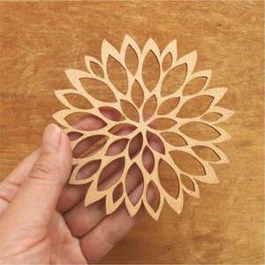 Juego de Posavasos Geométricos de Madera Estilo Nórdico, Redondos, Decorativos, Antideslizantes, de Resina de Lujo e Incrustaciones de Madera Natural, para Regalo - Product Image 4