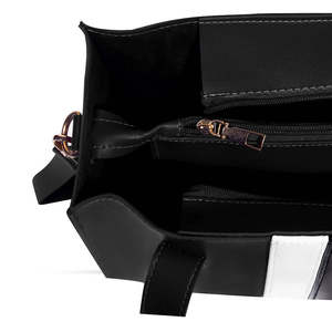 Sac à main pour femme en cuir véritable noir de qualité supérieure, durable, spacieux, avec une pochette pratique et un portefeuille élégant - Product Image 4