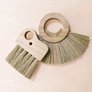 Wooden Handheld <b>Dusting</b> <b>Brush</b> For Home Furniture Kitchen Shelf And Daily Cleaning Purpose - Product Image 1