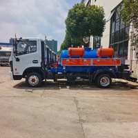 Camion-citerne d'eau de pulvérisation DongFeng avec camion-citerne d'eau potable alimenté pour les fermes
