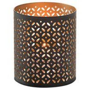 Portavelas de metal artesanales diseñados para realzar el decoro con iluminación tranquila y forma artística. - Product Image 3