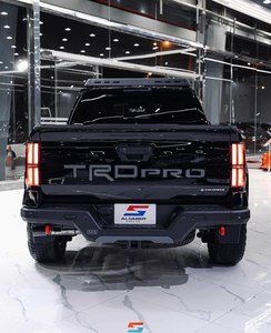 Venta de Autos Usados 2023-2026, Camioneta Tundra TRD pr 5.7L Edición 1794 con Motor Potente e Interior Premium Todoterreno - Product Image 2