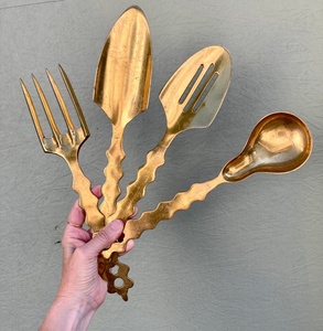 Ensemble d'ustensiles vintage en laiton avec poignées décoratives, spatule, fourchette, cuillère, ustensiles en métal résistants à la rouille - Product Image 2